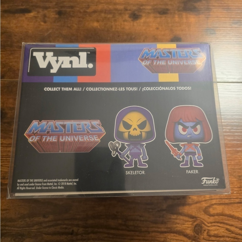 Funko VYNL Masters of the Universe HEMAN 2 Pack Skeletor & Faker - Protector - Picture 2 of 2